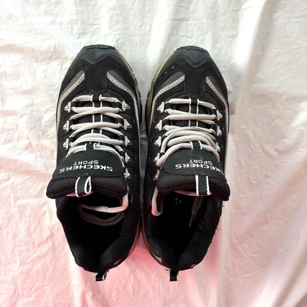 NWOT Skechers Sport Energy 2 1817 Black white Casual Sneakers SZ 5